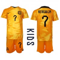 Niederlande Steven Bergwijn #7 Fußballbekleidung Heimtrikot Kinder WM 2022 Kurzarm (+ kurze hosen)